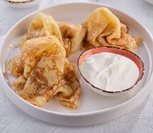 Блинчики со сметаной