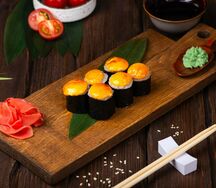 Ролл Запеченный с креветкой