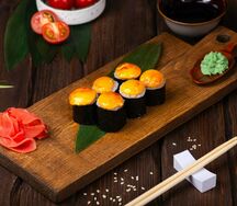 Ролл Запеченный с лососем