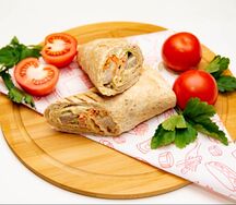 Шаурма на углях с курицей