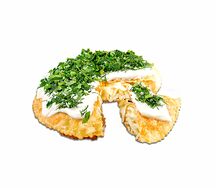 Чебурек-пирог с сыром моцареллой