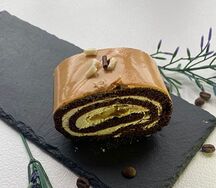 Рулет Сникерс