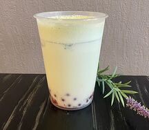 Клубничный айс матча с джус-боллами