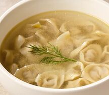 Чучвара с бульоном