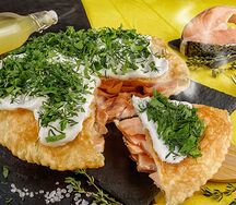 Хычин с красной рыбой
