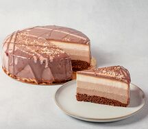 Торт Три шоколада порция