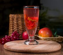 Компот яблочный собственного приготовления