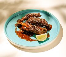 Свиные ребра в пряном соусе