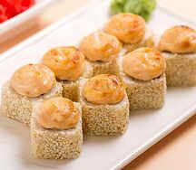 Запеченный ролл кани чикен