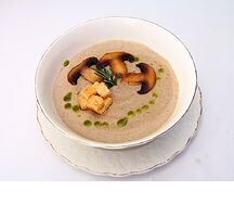 Грибной крем-суп с гренками