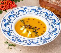 Крем-суп из тыквы с гриссини