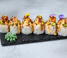 GreenRoll c жареным тофу