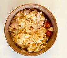 Паста с лососем с сыром пармезан