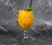 Шейк Манго-маракуйя