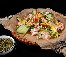 Салат Манго с Креветками