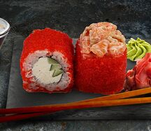 Ролл Вулкан с лососем