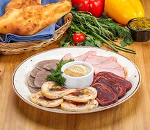 Мясное ассорти