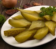 Огурцы малосольные