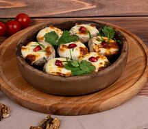 Шампиньоны, запеченные с сыром
