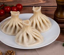 Хинкали с куриным жюльеном