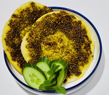 Манакиш с затаром