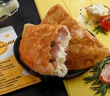 Чебурек с красной рыбой и творожным сыром