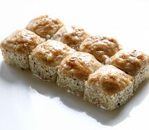 Запеченный ролл с кальмаром