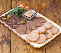 Мясное ассорти