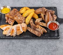 Мясной микс из печи