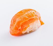 Саке Кунсей нигири
