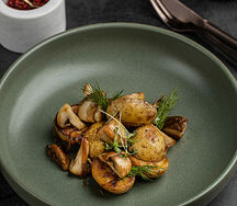 Картофель жареный с грибами