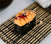 Суши Запеченная креветка