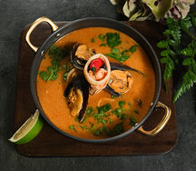 Том Ям с морепродуктами