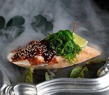 Брускетта с угрем