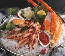 Сет из морепродуктов с крабом