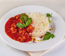 Гуляш из свинины с рисом