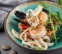 Тяхан с морепродуктами