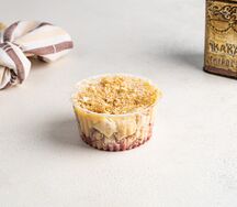 Десерт наполеон с вишней