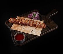 Люля-кебаб из курицы с сыром