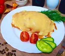 Грудка куриная с овощами и сыром