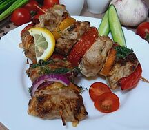 Шашлык из свинины гриль на шпажке