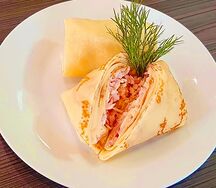 Блинчик с сыром и ветчиной
