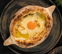 Хачапури по-аджарски