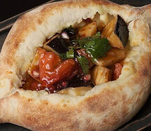 Хачапури с баклажанами и томатами