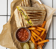 Фалафель-шварма в лаваше