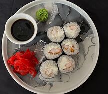 Мини роллы с креветкой