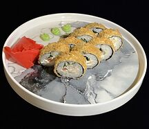 Жареные роллы с курицей