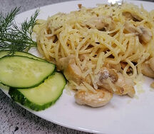 Паста с грибами и курицей