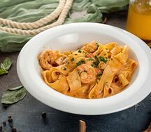 Феттуччине с креветками
