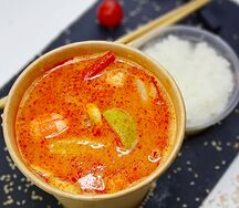 Том ям с креветками
